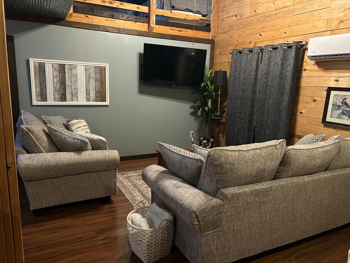 Outdoor gathering area at Dorinda Sue's Getaway